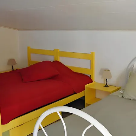 Holiday home L'amandiere *